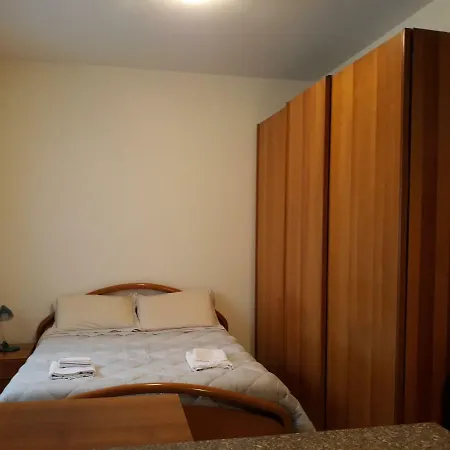 Silvia's House Баранцате