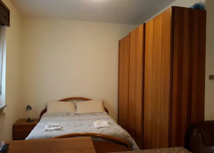 Silvia's House Баранцате