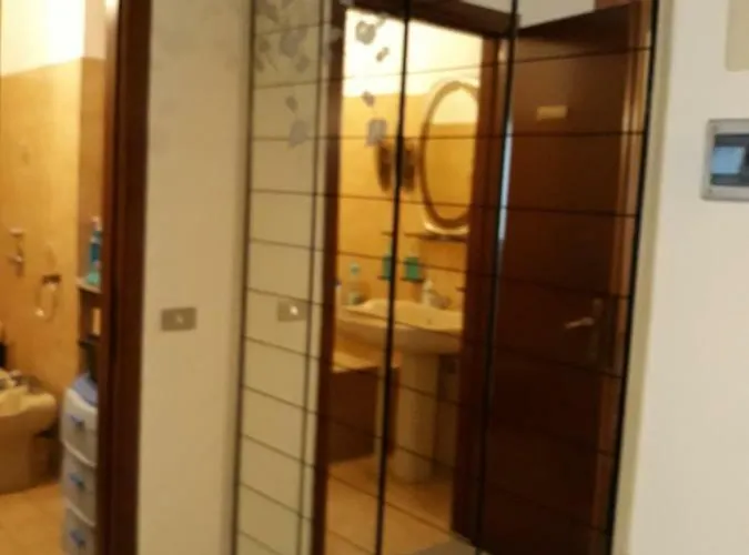 Апартаменты Silvia's House Баранцате